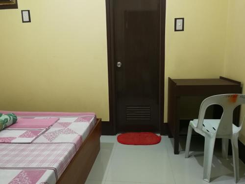 Joyful Guest House Room Type - Budget Double Room