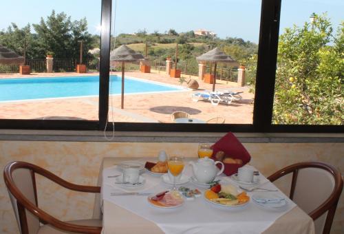 Food and beverages, Quinta dos Poetas Nature Hotel & Apartments in Olhao