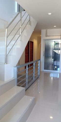 Chaweng Best Hotel & Hostel