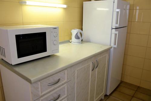 MiraMar Apartments - main image