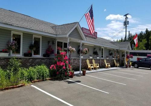 Fundy Rocks Motel - Accommodation - Hopewell Cape