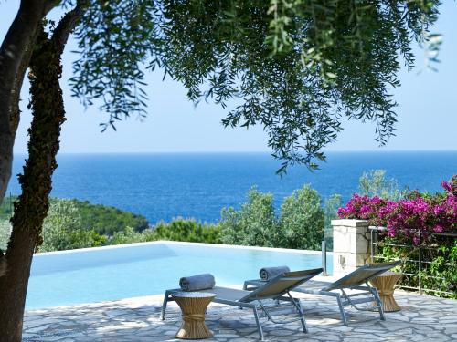 Villa Ioli- Beachfront Luxury Residence