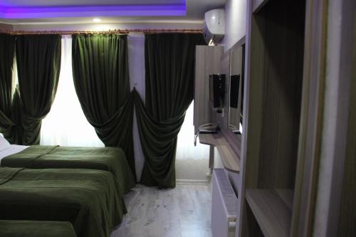 Kaya Madrid Hotel, Istanbul (photo 8)