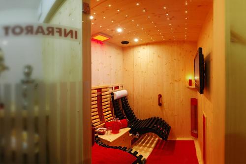 Hotel Garni Villa Knauer - image 10
