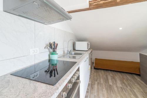  Apartment Krusevo 16581b in Podorjak