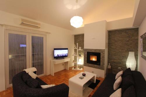 Apartments with WiFi Lovran Opatija - 14181