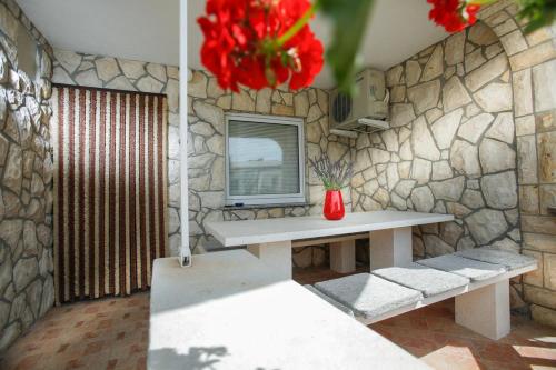 Apartment Vir 16590b