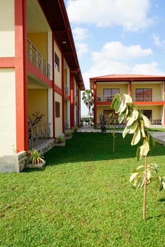 RJ Mahaal Hotel in Kilinochchi