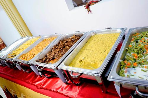 Food and beverages, RJ Mahaal Hotel in Kilinochchi