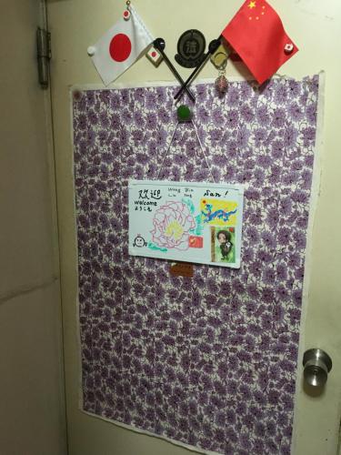 Apartment with Shower image 6