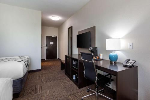 Sleep Inn & Suites Tampa South