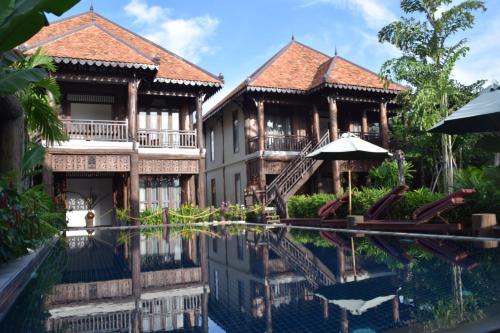 Java Wooden Villa & Residence