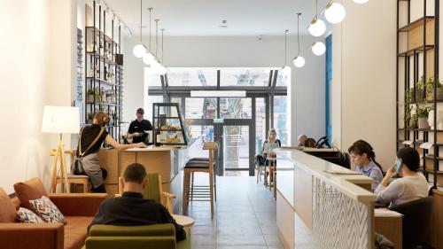 Wine&Pillow Hotel by Frapolli - image 9