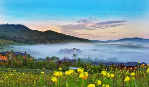 The View Changbai Mountain Mgallery