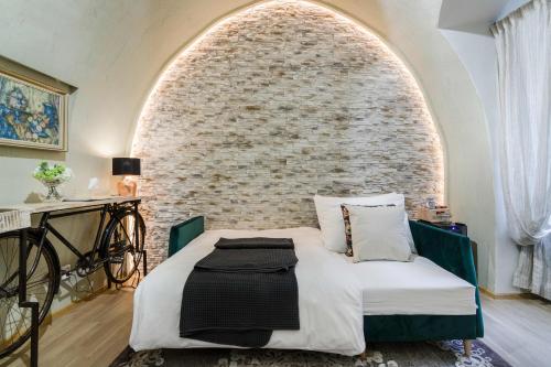 Old Town Square Apartments by Michal&Friends, Прага (фото 8)
