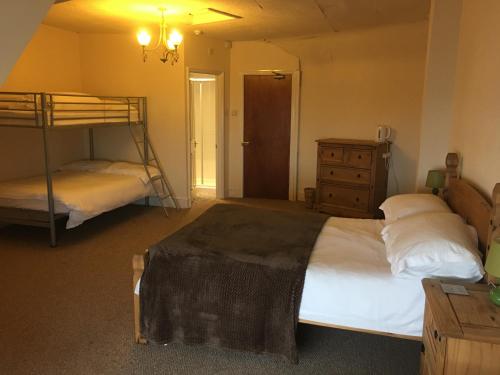 Camelot Seafront Hotel - main image