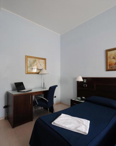 Panorama Hotel - image 3
