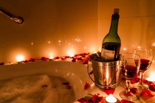 Phòng tắm, Eurotel Vivaldi in Manila