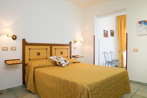 Hotel La Playa - image 11