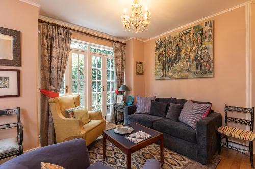 Elegant 2br Flat With Garden, Close To Battersea Park, Parsons Green, London