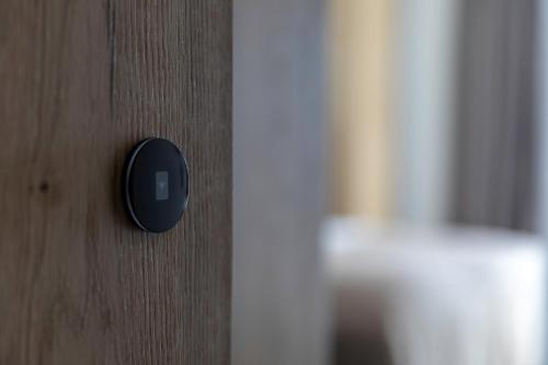 4 SMART HOTEL - image 8