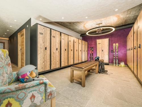 188984107 Hotel Bergkristall Zillertal - Adults Only 16 Years Plus