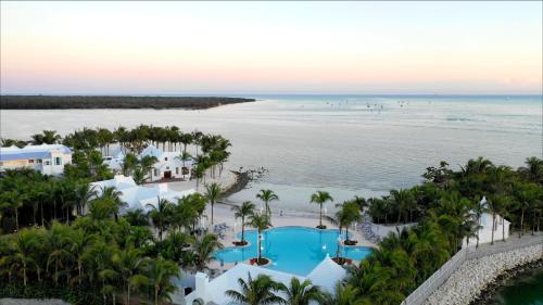 Isla Bella Beach Resort