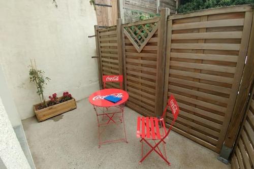 Maisonette en HYPERCENTRE calme avec terrasse - Location saisonnière - Cholet