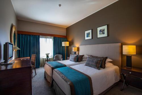 Superior Twin Room (3 Adults)