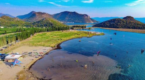 สภาพแวดล้อมโดยรอบ, Apartman Roza in โปลเช่