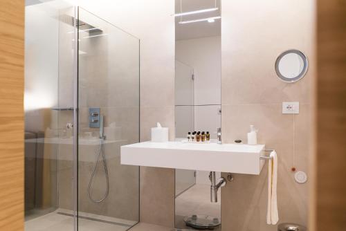 Posia Luxury Retreat & Spa - image 14