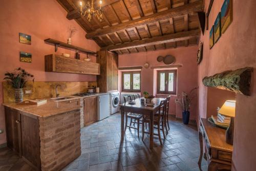 Közös társalgó / TV, Il Melograno Country Resort in Ponzano Di Fermo