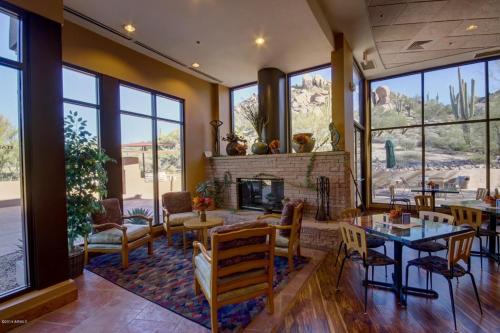 Casa Winfield Home in Carefree