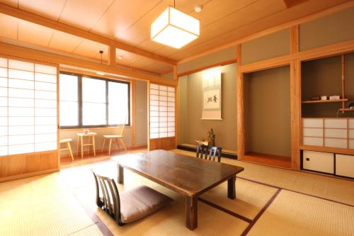Marucho Ryokan