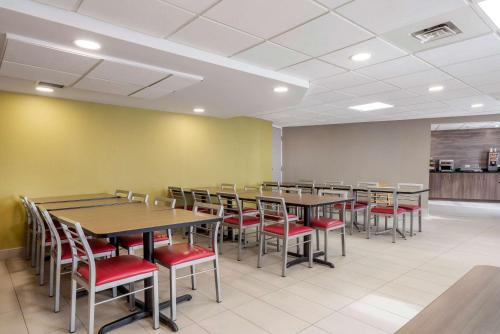 Quality Suites-Québec