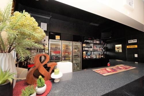 ผับ/เลาจน์, Parkside Motel Ayr in เอียร์