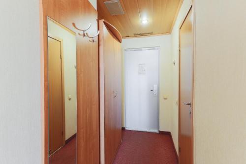 Hotel Meridian - image 8