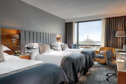 Limerick Strand Hotel - image 6