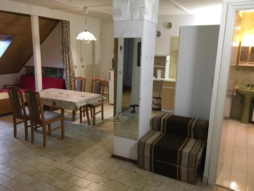  Róza apartmanház in Balatonfüred