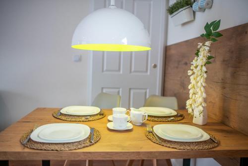 Dream Apart - Kasztanowa - main image