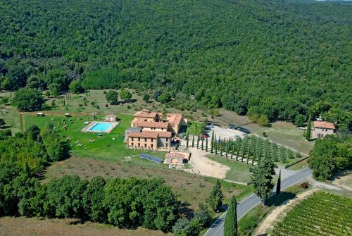  Appartamenti Terre Rosse, Pension in San Gimignano