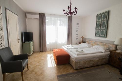 Triple Room image 6