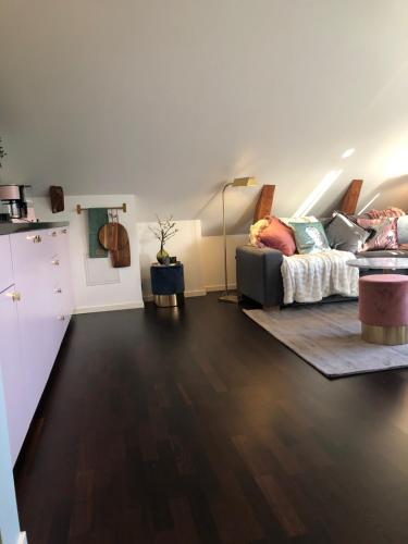 189151251 Annas Hotell
