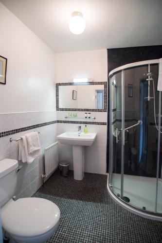 Ванная комната, Sharamore House B&B in Клифден