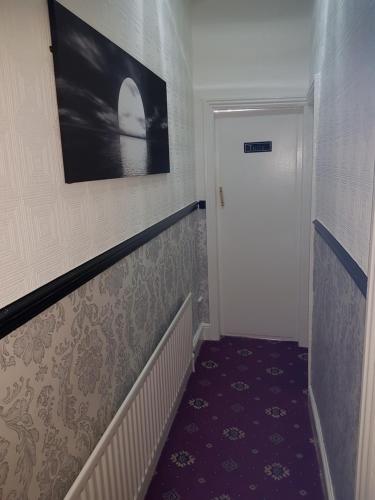 Montgomery Hotel - image 11