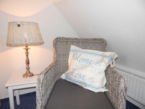 Holiday Home with bathroom image 9