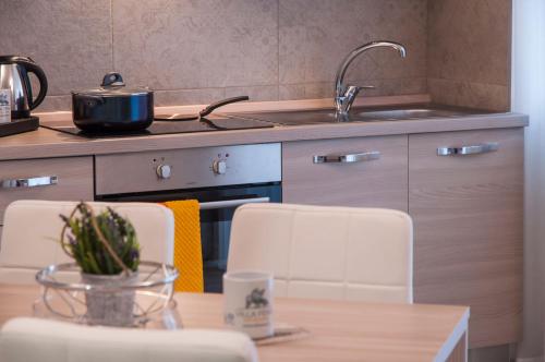 VILLA FENIX OSIO SOTTO Room Type - Family Studio