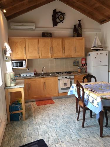 Adelaide House in Praia do Norte