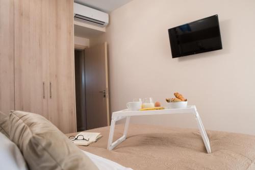 AT.thea ATHENS BOUTIQUE APARTMENTS, Atene (foto 10)