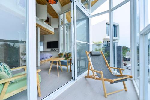 Admiring Island near Eternal Golden Fortress